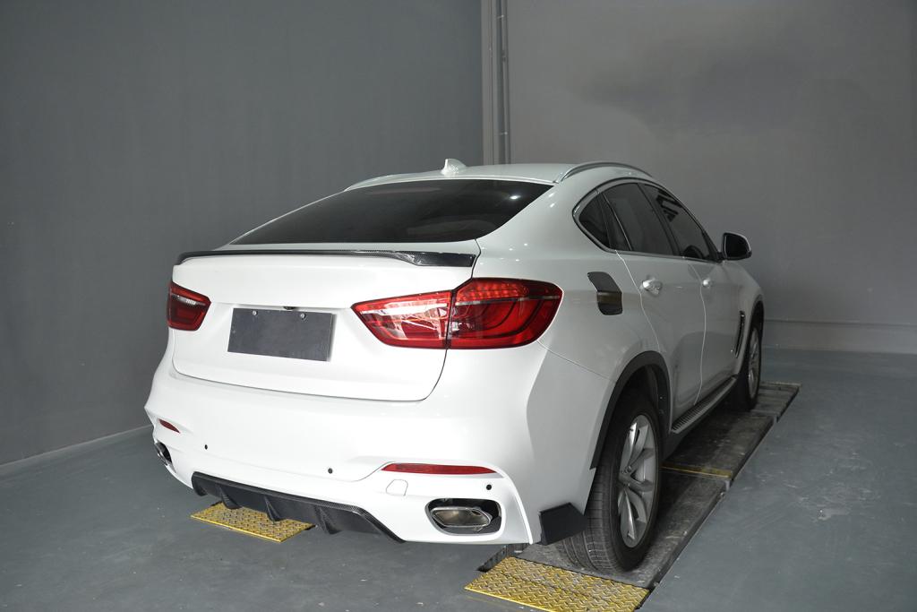 BMW X6 F16 Carbon Diffusor – Bild 3
