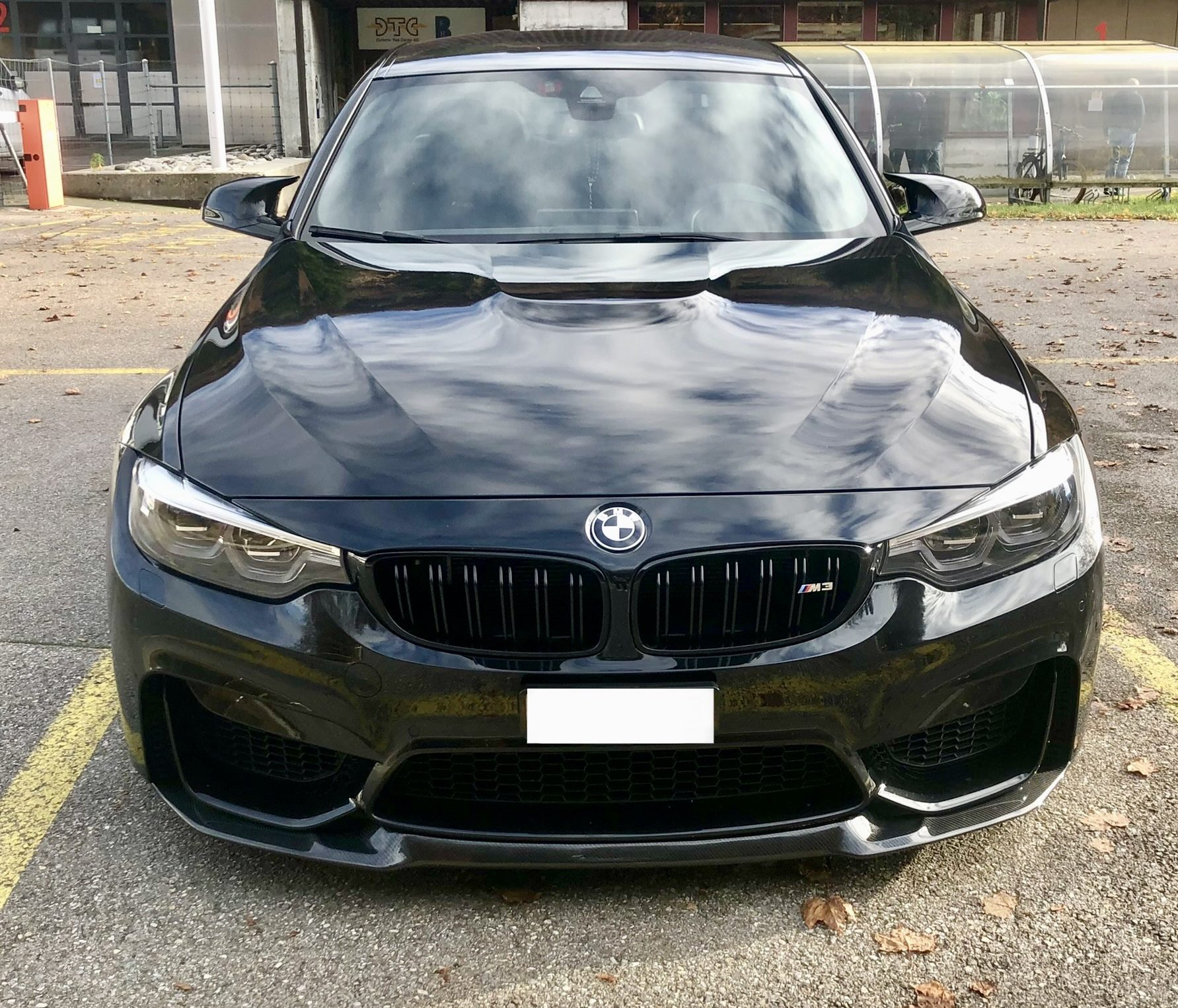 BMW F80 F82 F83 M3 M4 Carbon Frontlippe CS-Style – Bild 2