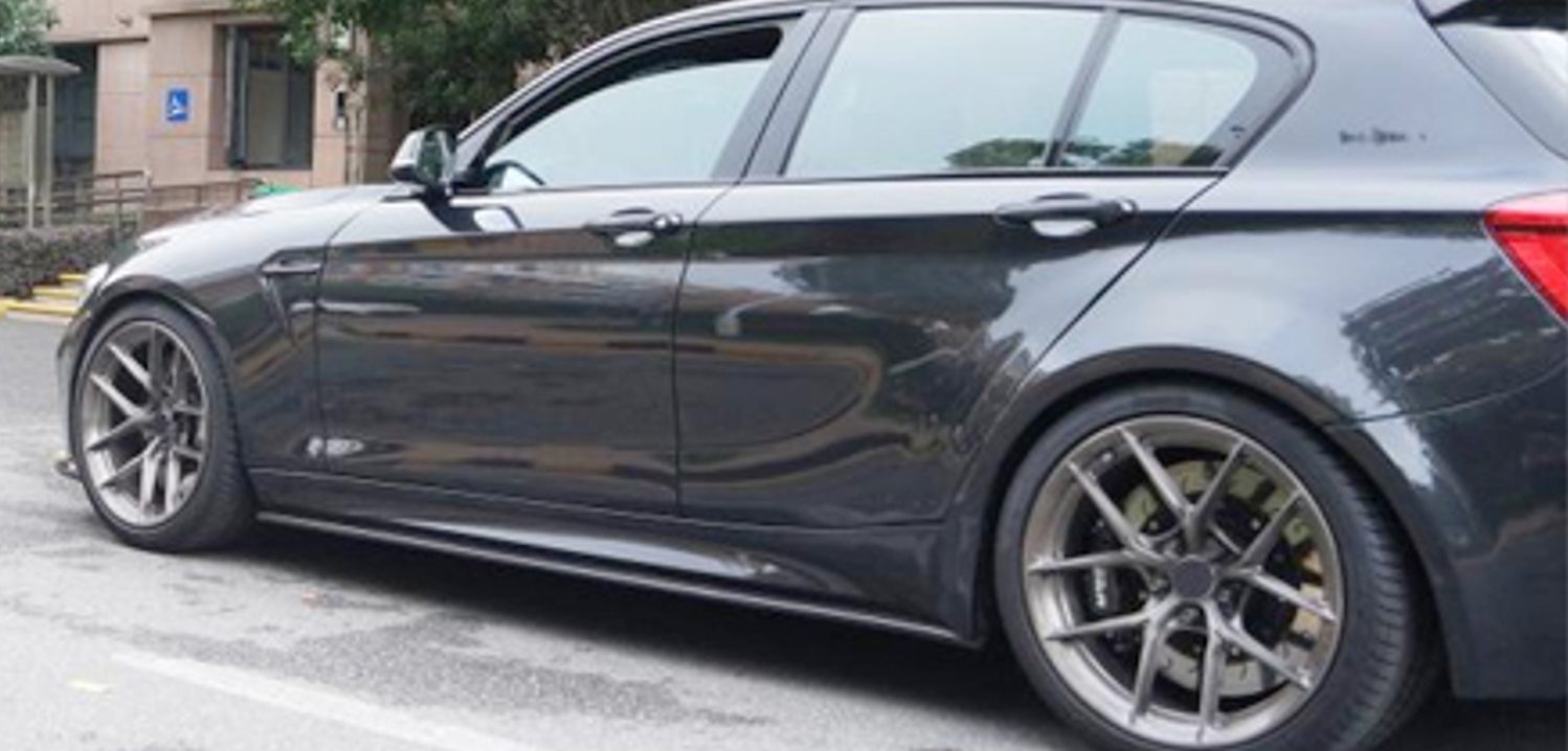 BMW 1 Series F20 F21 Carbon Seitenschweller – Bild 2